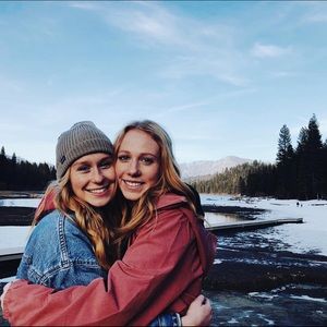 Meet your Posher, Macy